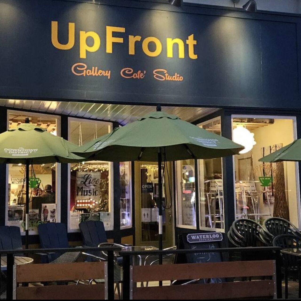 UpFront Cafe - Screenshot