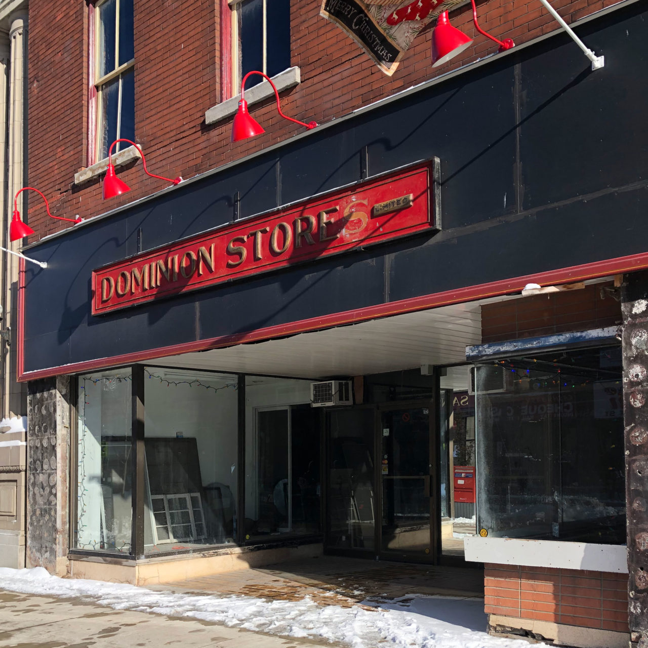 Commercial Building | Great location