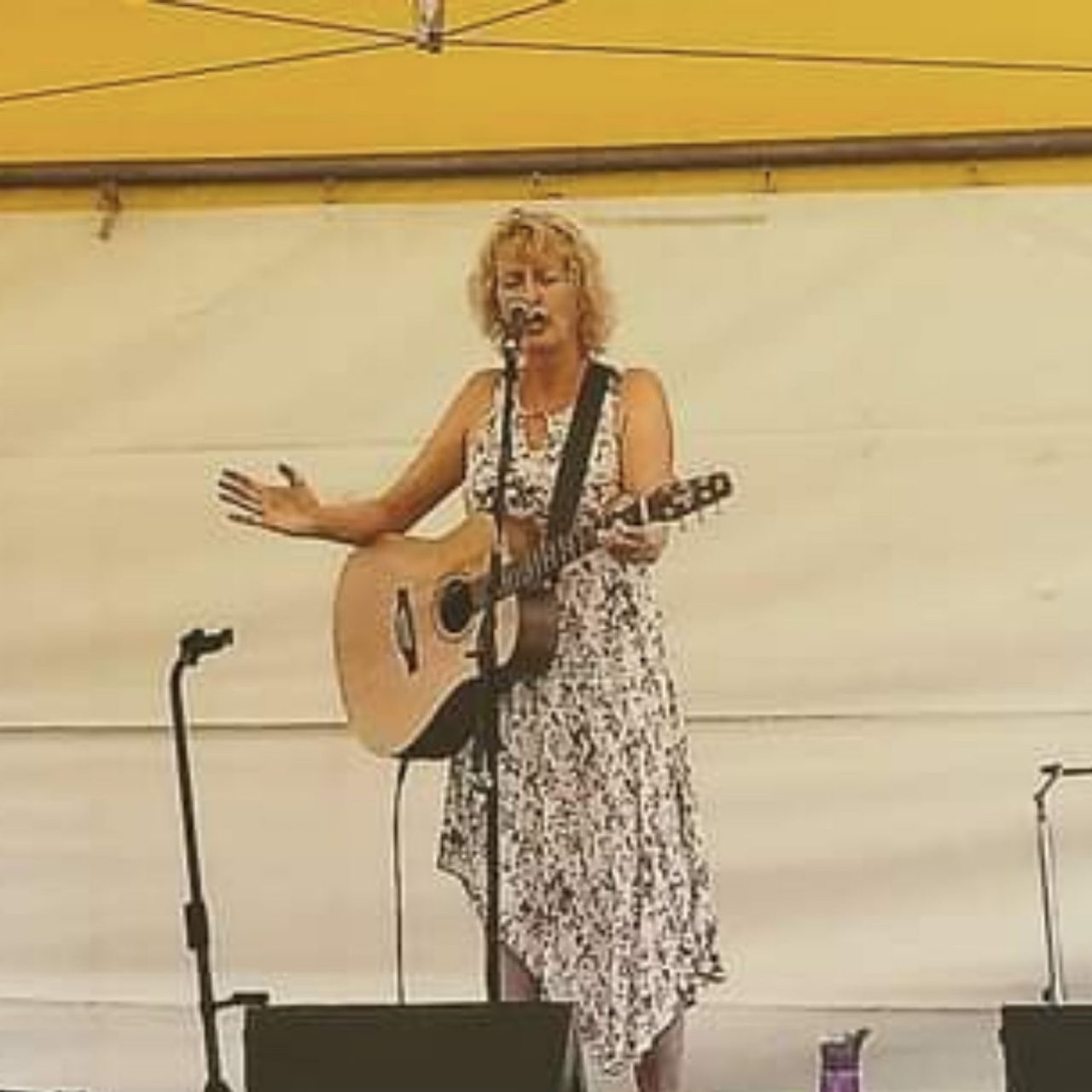 Jennie Marshall Live at the 116 Bistro
